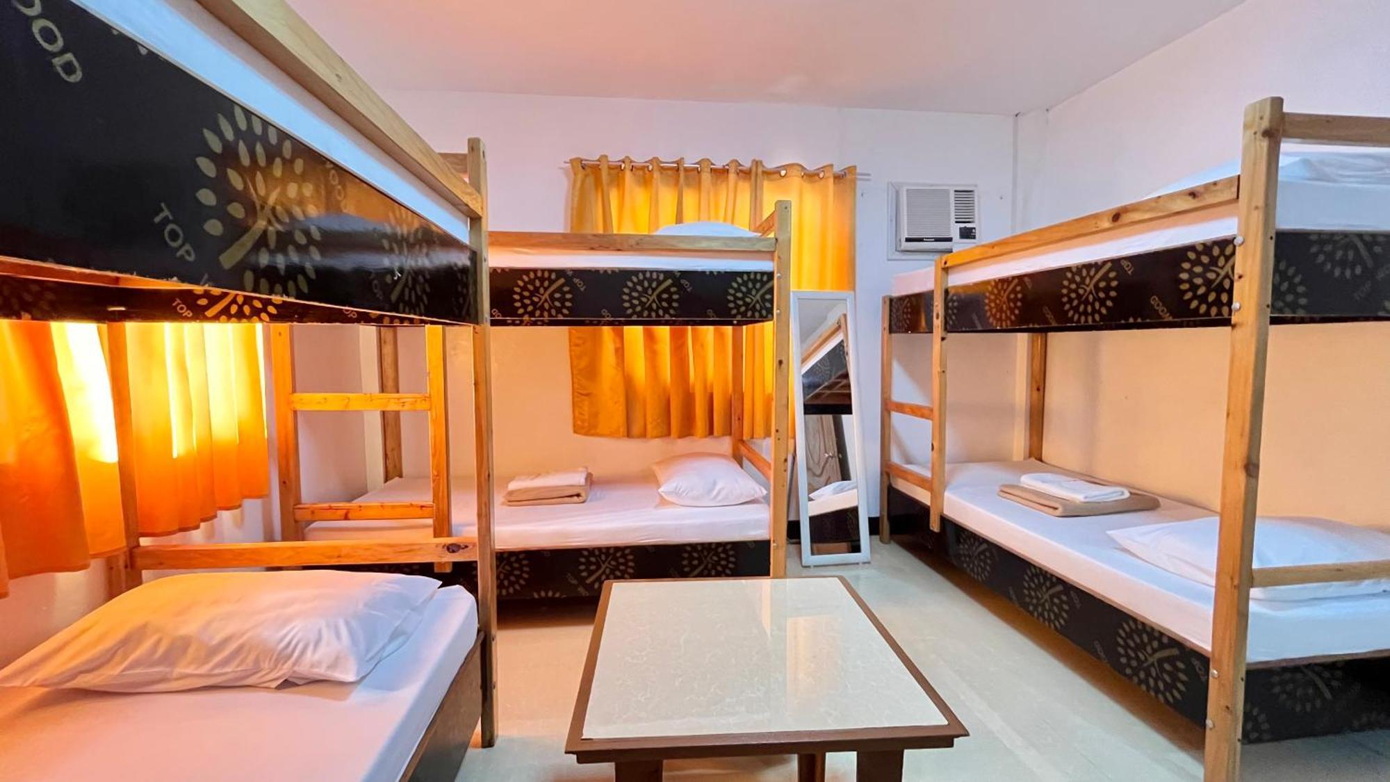 Mkb Pension Coron Luaran gambar