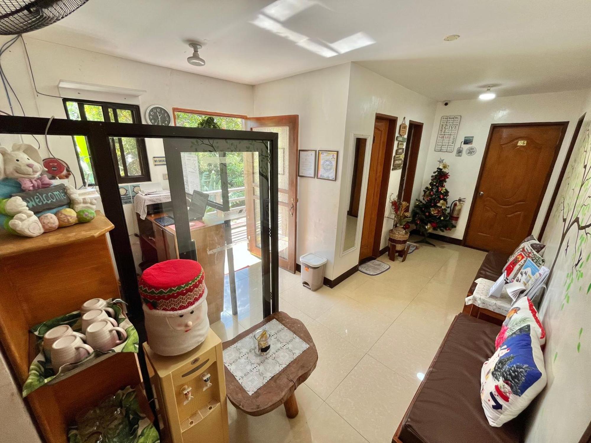 Mkb Pension Coron Luaran gambar
