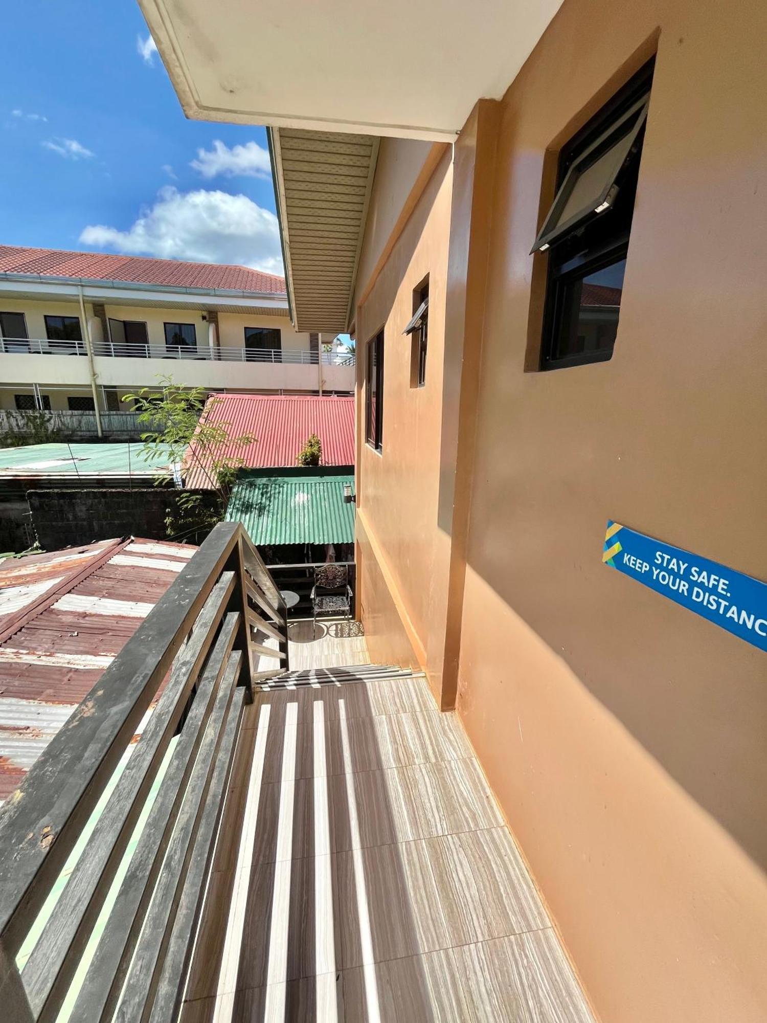 Mkb Pension Coron Luaran gambar